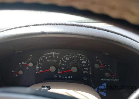 2004 Ford Expedition Eddie Bauer z USA, uszkodzony, nr VIN 1FMRU17W74LB24231